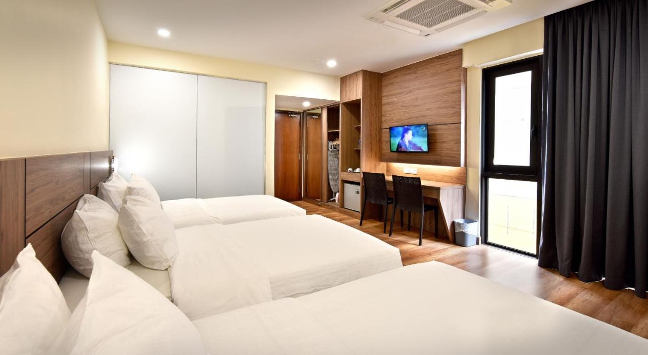 Yangtze Hotel 长江酒店 Johor Bahru Exteriör bild